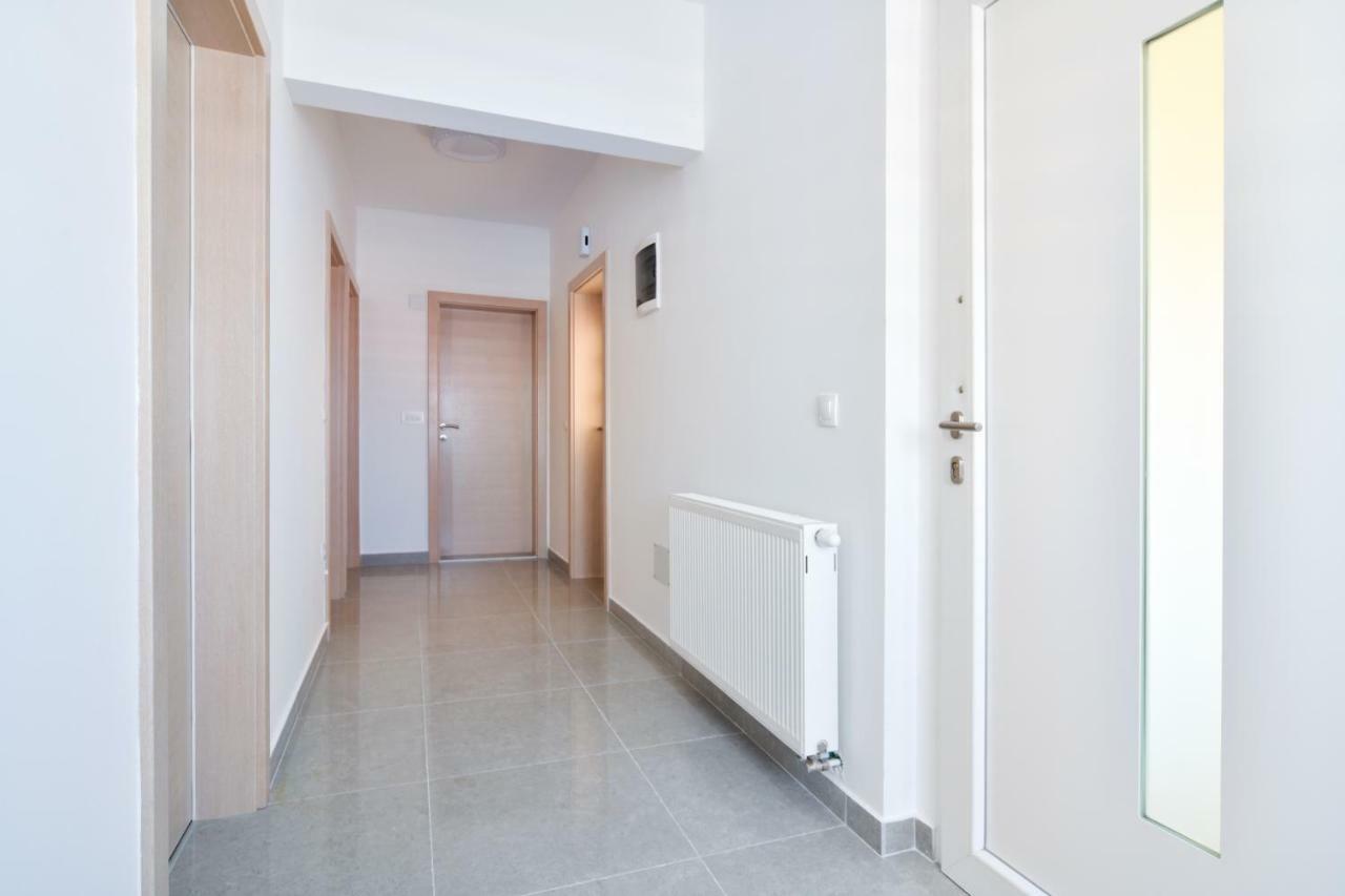 Apartman Novokmet-Crno Hotel Zadar Exterior foto